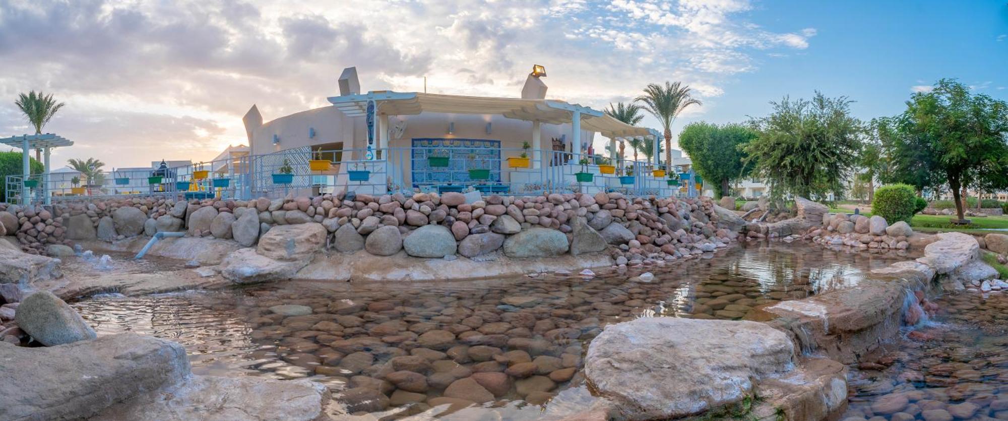 Aurora Oriental Resort Sharm El Sheikh Exterior foto The Red Sea Research Center